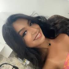 Elaine Luera's Instagram, Twitter & Facebook