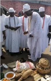 Maybe you would like to learn more about one of these? Gboah Com Moments From The Ooni Of Ife S Traditional Naming Ceremony Of His New Born Prince Adesoji Aderemi