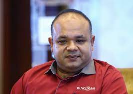 Penggunaan identiti bank islam untuk iklan palsu / misuse of bank islam's identity for false marketing. Bank Muamalat Appoints Khairul Kamarudin As Ceo