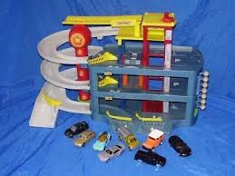 Matchbox Tri Level Parking Garage Service Center W 8 Cars Diecast Cars Toys Diecast