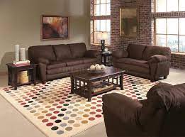 Paint Colors That Go Good With Brown Carpet Vidalondon Brown Living Room Living Room Color Schemes Dark Couch Living Room