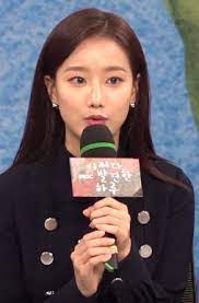 연예인, 아이돌, 가을 패션에 관한 아이디어를 더 확인해 보세요. ì´ë‚˜ì€ ê°€ìˆ˜ ìœ„í‚¤ë°±ê³¼ ìš°ë¦¬ ëª¨ë'ì˜ ë°±ê³¼ì‚¬ì „