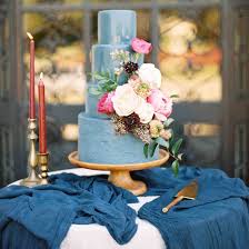 #weddingcakes #navybluethemedweddingcake #jevelweddingplanning follow us: 24 Colorful Wedding Cakes That Are Almost Too Pretty To Eat