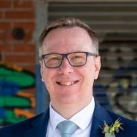 200+ Profile mit dem Suchbegriff „Jens Stein“