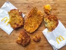 My hash browns recipe is both crispy and buttery, resulting in breakfast heaven for anyone who loves potatoes. I Tried Replicating Mcdonald S Hash Brown Recipe At Home