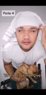 Yo en mi primer Live y la queso