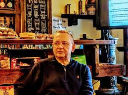 Am lansat o campanie de conştientizare şi responsabilizare socială, 'mergi la vot, mergi în vacanţă', cu scopul mobilizării cetăţenilor cu drept de vot să participe la alegerile europarlamentare din 26 mai. Paralela 45 EstimeazÄƒ VanzÄƒri De 60 Milioane Euro In Acest An Profit Ro