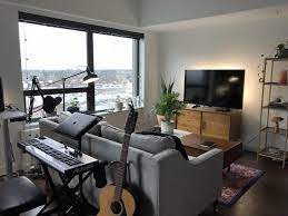 Thanks For The Inspiration R Malelivingspace My First Apartment After College Mal Apartment Bedroom Decor Male Living Space Small Apartment Living Room