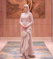 Kondisi hati serta psikis yang tenang dan. 170 Kondangan Hijab Outfit Ideas Kebaya Dress Muslim Fashion Hijab Fashion