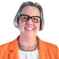 Shannon Rios's Instagram, Twitter & Facebook