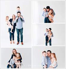H Family Mini In Studio Emily Lucarz Studio Family Portraits Family Photo Studio Family Studio Photography