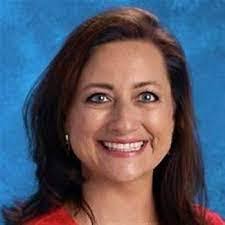 Deanne Riddle's Instagram, Twitter & Facebook