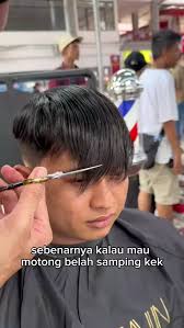 Pak Bos Captain (PakBosCaptain). Áudio original criado por Pak Bos Captain.  Quiff x taper tutorial, semoga bisa membantu yg baru belajar ya #hairstyle  #menhairstyle