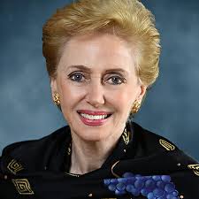 Daughter of Holocaust Survivors Volunteers to Save Lives in Syria