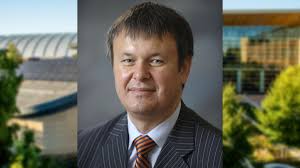 Arkadiy Sakhartov (@sakhartov)