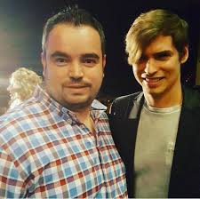 Fran Falcón se ha fotografiado con más de 200 'celebrities' que han pasado  por Málaga en los últimos años