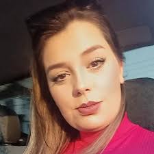 Stefanie Cavalcante (@tettestefanie) • Facebook