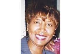 Gloria Rawlins's Instagram, Twitter & Facebook