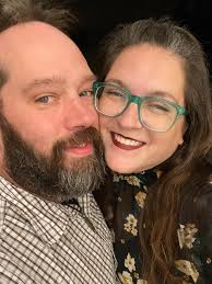 Who uses Mint Mobile? Tell all please. :)