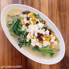 Sayur nya pun bisa bervariasi dari pocai atau bayam jepang. Resto Asian Food Halal Review Florakuliner Di Restoran Bun King Resto Coffee Jembatan Lima