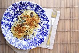 Maybe you would like to learn more about one of these? Spaghetti Con Le Sarde Il Finocchietto E Le Prugne Singerfood
