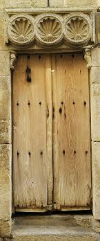 Black And Tan Green Bay Closing Hoyos En Sierra De Gata Extremadura Wooden Doors Beautiful Doors Cool Doors