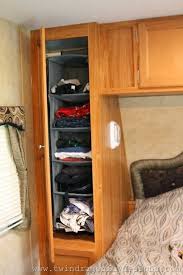 This design is lightweight a dinette and a pantry. Pin On Campers