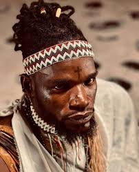 Leo ni Kumbukumbu ya Siku ya Kuzaliwa Mwamba Hamilton John NGOMA NAGWA Sasa  Hivi Wanamwita DUNGA MAWE Ni Msemo Wake Upi Uliuchukua Kutoka kwenye Movie  zake 😀 Follow ukurasa wetu