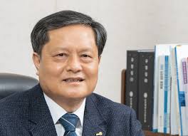 PEOPLE) Min Jong Kim