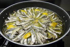 Maybe you would like to learn more about one of these? Padella Di Alici All Olio E Limone Ricetta Di Soulkitchen It