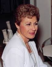 Cynthia Cumbee's Instagram, Twitter & Facebook