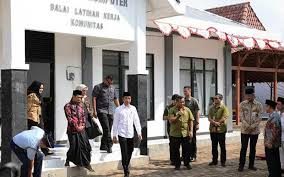 Contoh soal seleksi blk kejuruan komputer dan kunci jawaban, hallo adik adik sudah tahu kan apa itu blk.blk kepanjangan dari balai latihan kerja yaitu sebuah lembaga yang memberikan pelatihan gratis bagi masyarakat. Blk Mulai Buka Pelatihan Ini Jurusan Yang Tersedia Ekonomi Bisnis Com