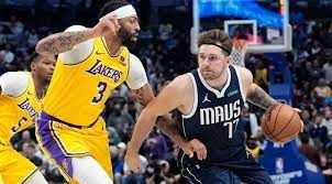 Luka Doncic se marcha a los Lakers y Anthony Davis llega a los Mavericks -  El Tiempo
