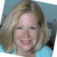 Laurie Crowe's Instagram, Twitter & Facebook