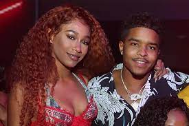 Bia (stylized as bia) is an argentine telenovela produced by pegsa y non stop for disney channel latin america in collaboration with disney channel europe, middle east & africa. Diddy S Son Justin Combs Cozies Up To Rapper Bia At Miami Club