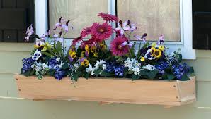 Shop seasonal door mats & rugs, greenery, planters & more. What Size Window Boxes Should You Use Hooks Lattice Blog