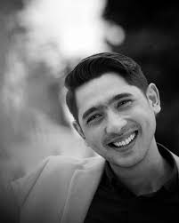 See more of arya saloka on facebook. Arya Saloka Biodata Profil Fakta Perjalanan Karir Dailysia