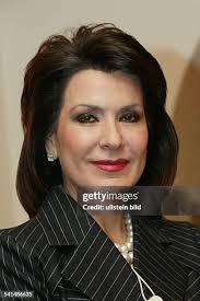 300 foto e immagini ad alta risoluzione di Gianna Angelopoulos Daskalaki