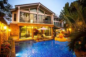 Hier finden sie zahlreiche, günstige ferienhäuser. 4poolvillas Villa 4 Wong Amat Beach Naklua Pattaya Villen Zur Miete In Pattaya City Chonburi Thailand