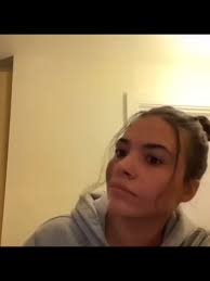 Lexi Performs 'Life On Mars' in Tribute to David Bowie