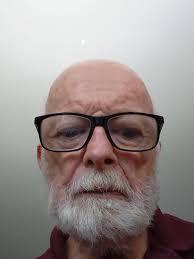 Please share with the members of the #Classof2024 you know. ❤️🖤🎓