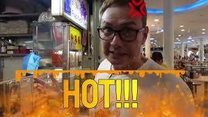 BRUCE EAT BEANSPROUTS in Char Kway Teow!!!!