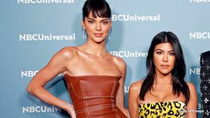 Originally known for appearing in the e! Kendall Jenner Kourtney Kardashian Sie Beichten Ihre Personlichen Beauty Probleme