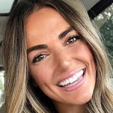 Madison Nelson's Instagram, Twitter & Facebook