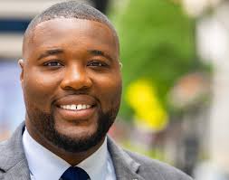 2023 Chicago aldermanic candidates answer Tribune questionnaire: Ronnie  Mosley