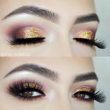 gold smokey eyes makeup idea for