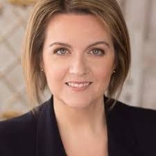 Kristin Calvert's Instagram, Twitter & Facebook