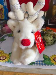 Photographer mads nordsveen said the calf according to nordsveen, the local sami people — indigenous people of northern europe — told him that these white animals are so rarely spotted. Russ Berrie Blitzy White Christmas Reindeer Plush 9 Stuffed Holiday White Plush Christmas Reindeer Blitzy By Russ Vintage Soft Toy Holiday Decor Hobbies Toys Toys Games On Carousell