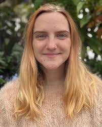 Candice Beatty's Instagram, Twitter & Facebook