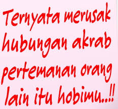 Dengan begini maka dia akan sadar dan peka. Kata Mutiara Sahabat Penghianat Cikimm Com